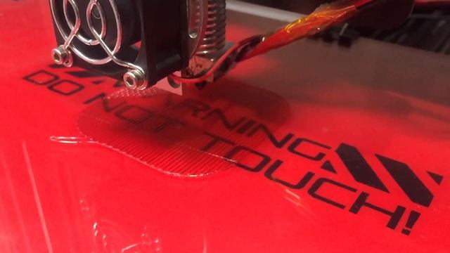 Красный прозрачный PETG пластик от SolidFilament!