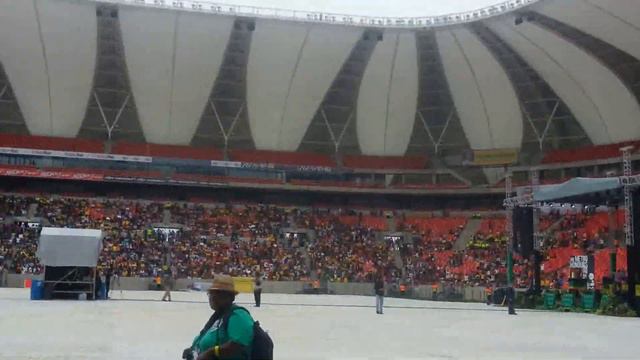 "Madiba Wave" at Nelson Mandela Memorial in Port Elizabeth смотреть онлайн