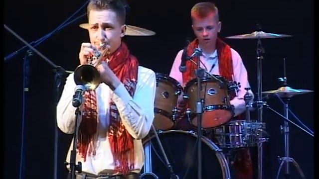 Arturo Sandoval - Mam-Bop - Orchestra " Little Band" and Daniel Varfolomeyev 13 years смотреть онлайн