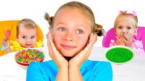 Играем в няню с Майей и Машей + Песенка о Микробах