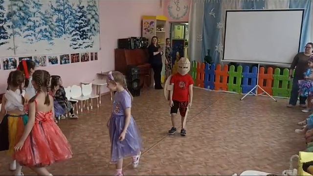 МБДОУ № 15, г. Чита "Блокадный Ленинград, мы Тебя Помним" тематическое занятие для старших дошкольни смотреть онлайн