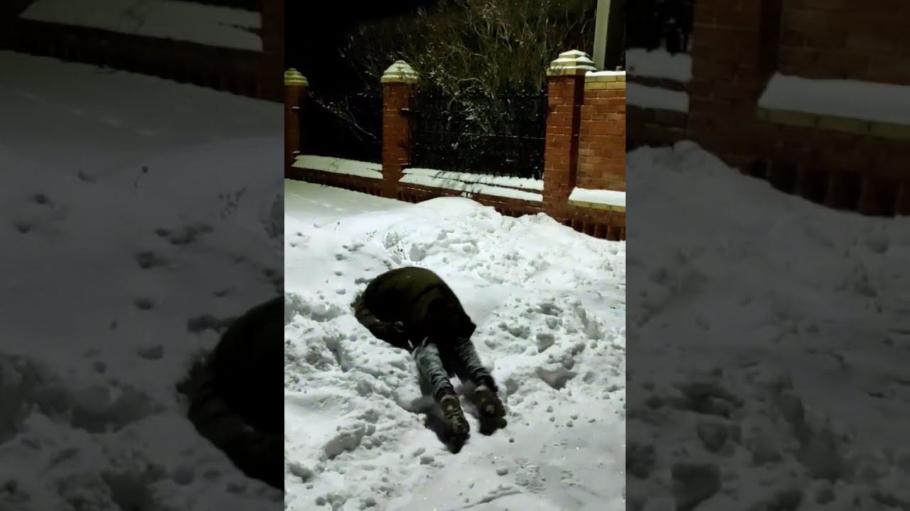 Сибирь. Внуки. Вечерние снежные забавы. смотреть онлайн