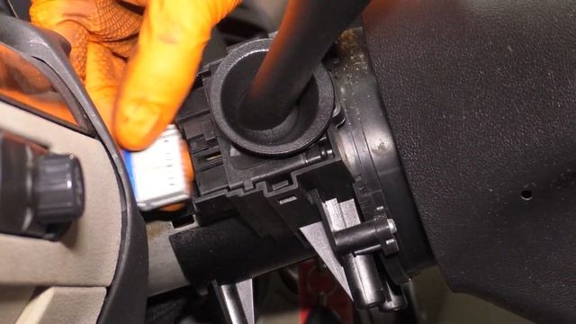 How to Replace Combination Switch 2007-2009 Saturn Aura смотреть онлайн