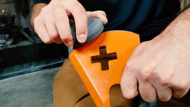 How to Sharpen an Axe with the Lansky Puck смотреть онлайн