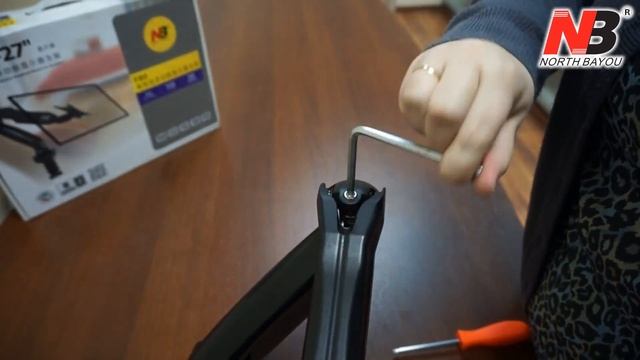 How to fix a TV on the needed height (Video manual for TV mount NB F80) смотреть онлайн