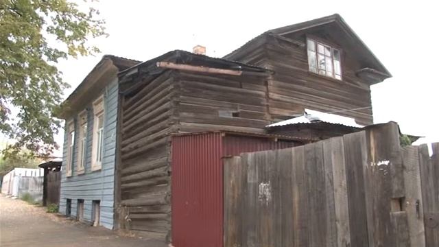 На улице Советской покрасили фасады некоторых домов. смотреть онлайн