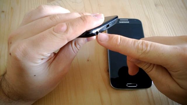 LG G2 и Samsung Galaxy S4: сравнение и обзор смотреть онлайн