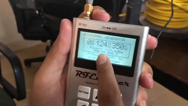 Spectrum Analyzer Agilent E4402B смотреть онлайн