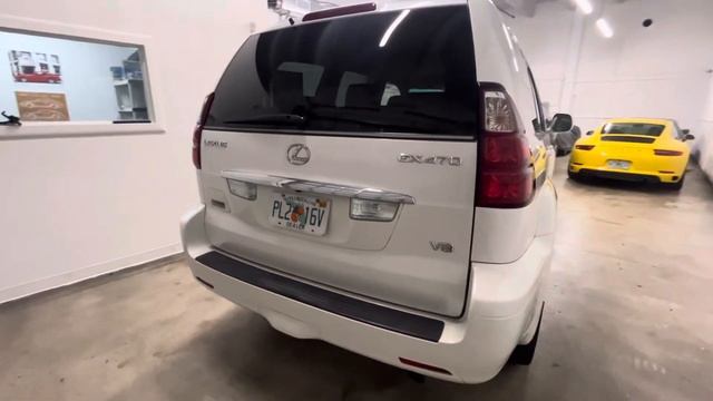 2008 Lexus GX470 Exterior Walkaround (Indoors) #2 смотреть онлайн