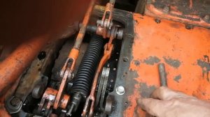 Замена тормозных лент планетарного механизма трактора ДТ-75Б 18+