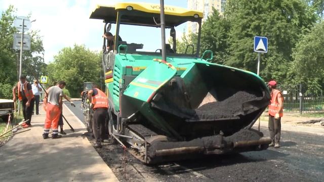 Ход капитального ремонта дорожного полотна на улице Сафонова смотреть онлайн