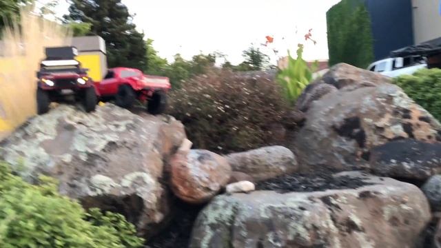 Traxxas TRX-4 Sport Vs Axial SCX10 II Jeep CRC Test