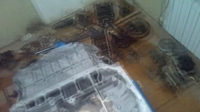 Установка верхней части масляного поддона. Капитальный ремонт и гильзовка двигателя BDW 2 4 Ауди А6 смотреть онлайн