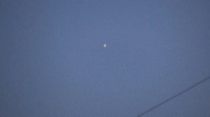 Огни самолетов в вечернем небе-  2.