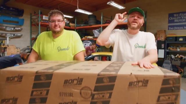 Giving Someone a Corvette, If They Can Fix It смотреть онлайн