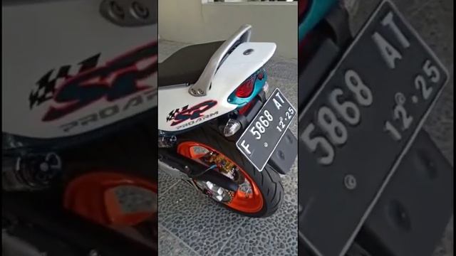NSR 150 SP 2001 - RESTORASI - PARTS BARU DAN ORI !!! - HEDON PARAAAHHH...! смотреть онлайн