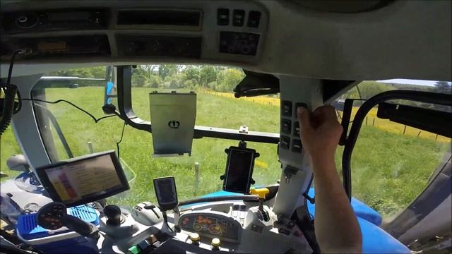 Gras Mähen Teil 2/ Cabview/ New Holland T7.210 + Claas Disco 8400 + Disco 3100 смотреть онлайн