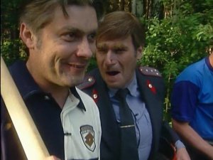 14  Джентльмены у дачи / 33 квадратных метра