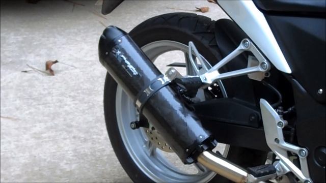 2012 Honda CBR250R - Two Brothers - V.A.L.E.™ M2 Carbon Fiber Full Exhaust System смотреть онлайн