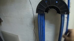 Как обустроить гараж.