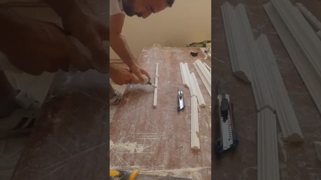 ? Decoración con Escayola ? TRUCO para echar la cola a los baquetones ? Perfecto para PRINCIPIANTES смотреть онлайн