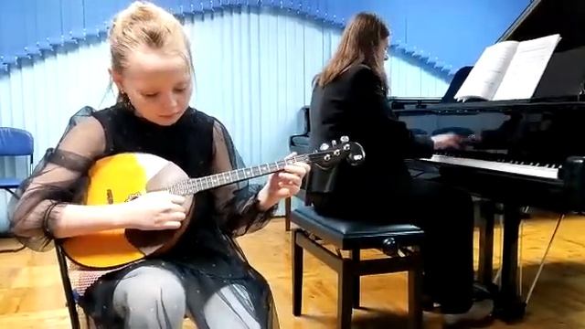 Шмидт Алина, 1 класс. "Андантино" Ф.Карулли смотреть онлайн