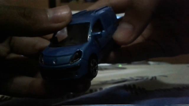 majorette egg surprise renault kangoo express смотреть онлайн
