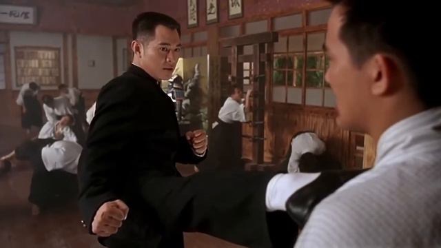 Джет Ли лучший бой! Часть 1. Jet Li vs Japanese School Fist of Legend HD смотреть онлайн