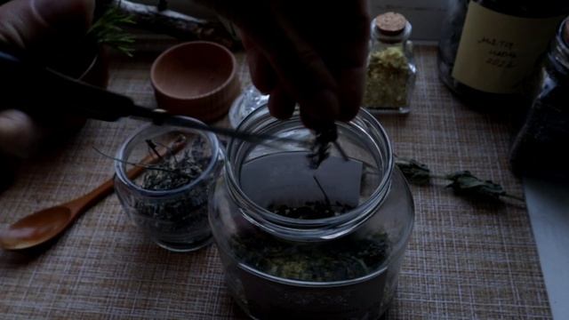 Мощный противовирусный эффект! Микс трав на масле (мацерат) для твоего здоровья! смотреть онлайн