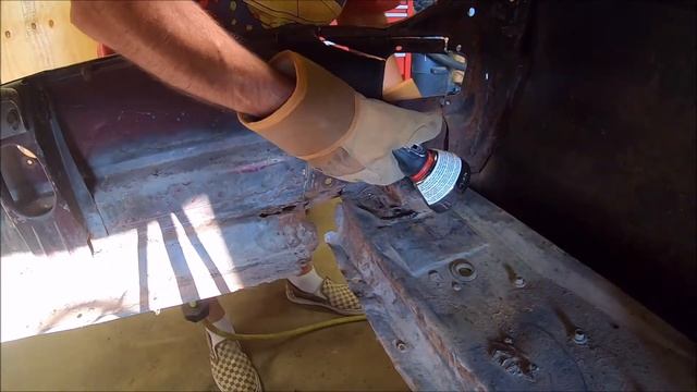 1965 Mustang Coupe Restoration Part 7 TAIL LIGHT PANEL REMOVAL смотреть онлайн