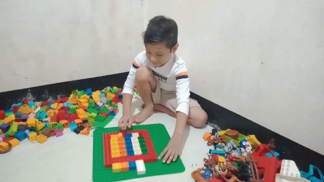 Lego Bricks | Slide Puzzle | Challenge 1 смотреть онлайн