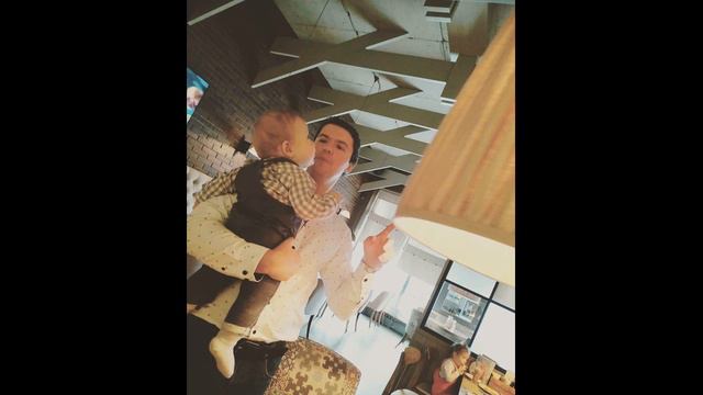 7 марта. Лёня ымынынник!