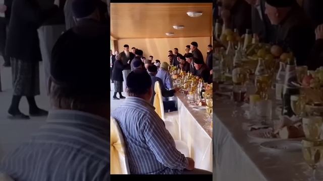 Как Чеченцы , относятся к женщинам. ( How do Chechens treat women ) смотреть онлайн