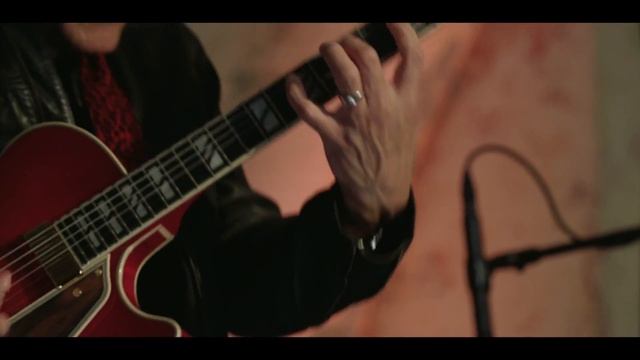 Mark Whitfield - Four On Six | D'Angelico Guitars смотреть онлайн