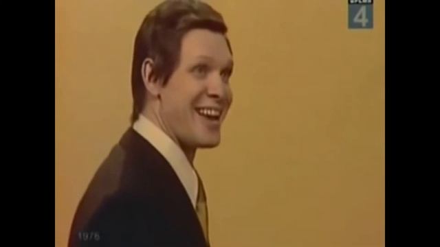 Мистер Трололо решил спеть про бетономешалку смотреть онлайн