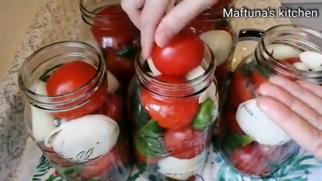 Qishga Pomidor Tuzlama Yopamiz / Вкусное Ассорти На Зиму! Маринованные Помидоры в Собственном Соку смотреть онлайн
