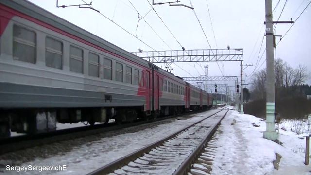 Электропоезд ЭР2Т-7137 станция Петелино смотреть онлайн