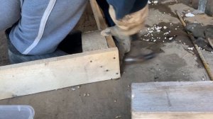 СТРОИМ ТУАЛЕТ ЭКОНОМНО ИЗ ПОДДОНОВ