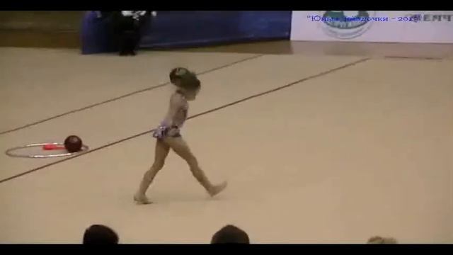 "Юные Звёздочки - 2013".Гавришенко Елизавета. мяч смотреть онлайн