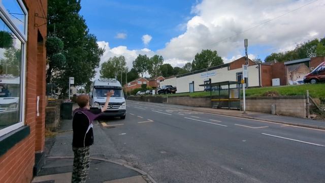 few trucks n tractor driving up and down whitworth road 07.09.22 смотреть онлайн