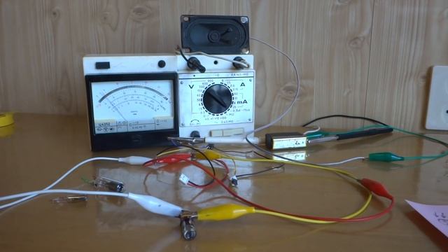 ? ИНДИКАТОР РАДИАЦИИ из НЕОНОВОЙ ЛАМПЫ Тест и разочарование смотреть онлайн