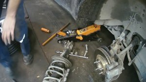 эмгранд7 замена передних стоек