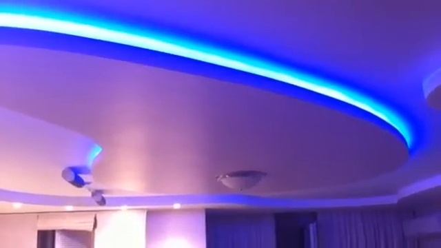 Светодиодная подсветка потолка лентой 5060 30led 12V RGB смотреть онлайн