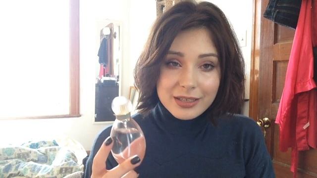 Ароматрое знакомство 2 Ароматы от знаменитостей смотреть онлайн