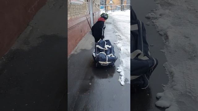 хоккей сила Абдухамид! смотреть онлайн