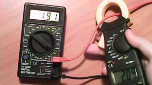 Digital Clamp Meter / токоизмерительне клещи DT3266L