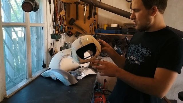 Покраска мотоцикла СВОИМИ РУКАМИ ♠ ИЖ Cafe Racer смотреть онлайн