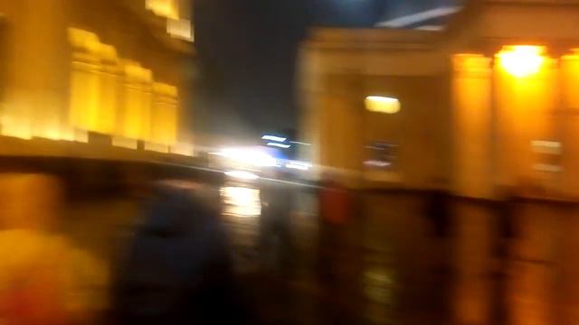 Москва , Ярославский вокзал , м.комсомольская смотреть онлайн