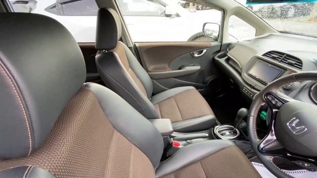 В Продаже Хонда Фит Шаттл 2013 на Авторынке Хабаровска смотреть онлайн