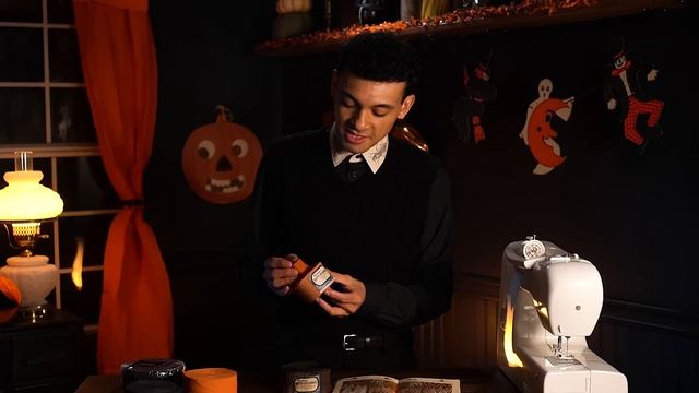 RARE Halloween Party ideas from the 1920's | Practical Peculiarities Halloween Special. смотреть онлайн